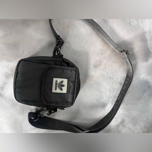 Adidas Crossbody fanny pack